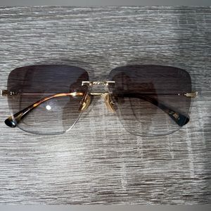 Dezi sunglasses brand new